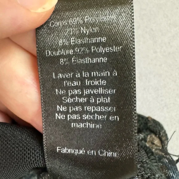 ASTR top women small long sleeve vneck shoulder pad velvet detail bodysuit black - Picture 8 of 11